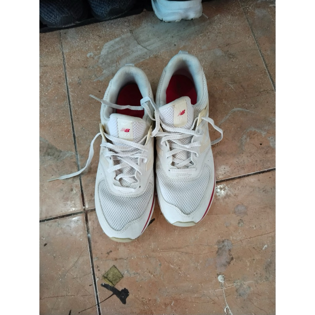 sepatu NB 574 size 41(26cm) original