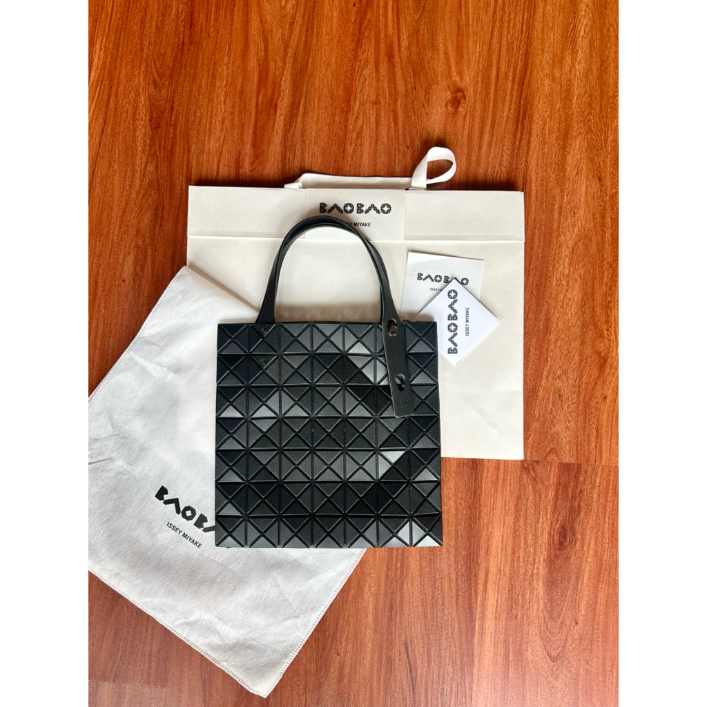 READY 2025 Brand New Bao bao issey miyake prism tote black matte authentic original bag