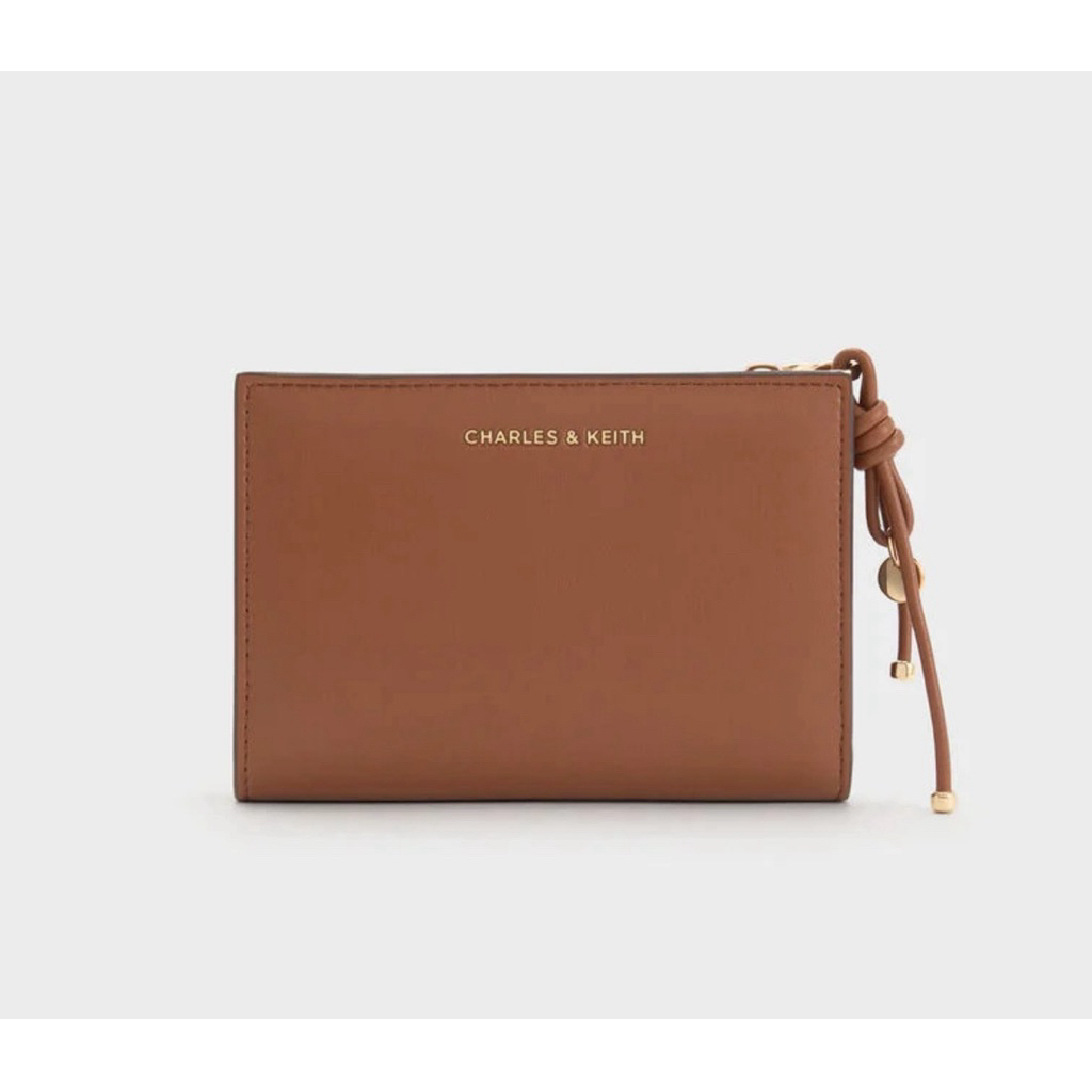 Charles and Keith Dompet Kartu Wanita