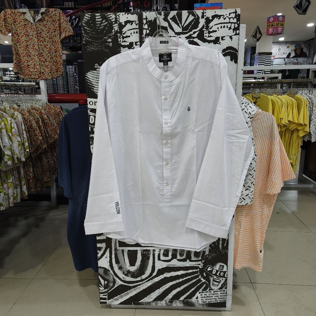 Kemeja VM Volkom MLH Helig White Original