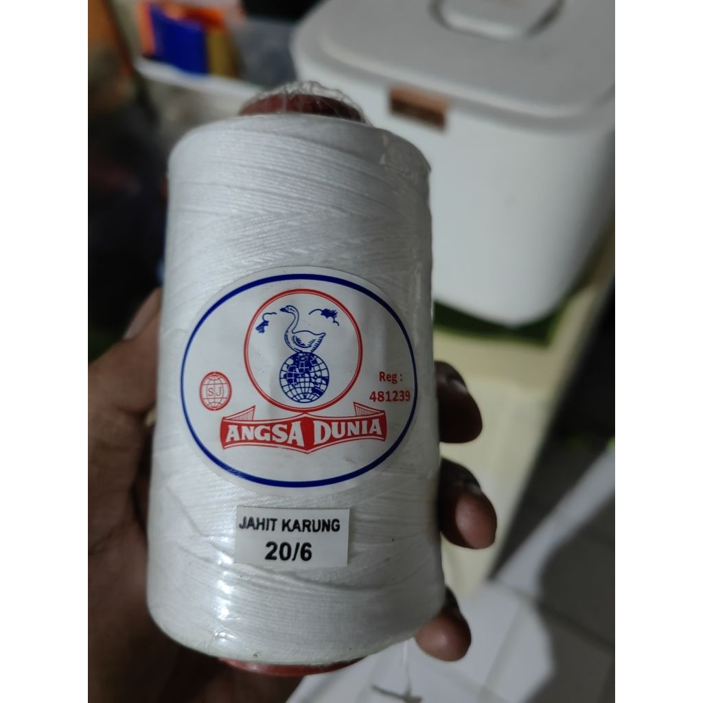 Benang Jahit Karung ANGSA DUNIA