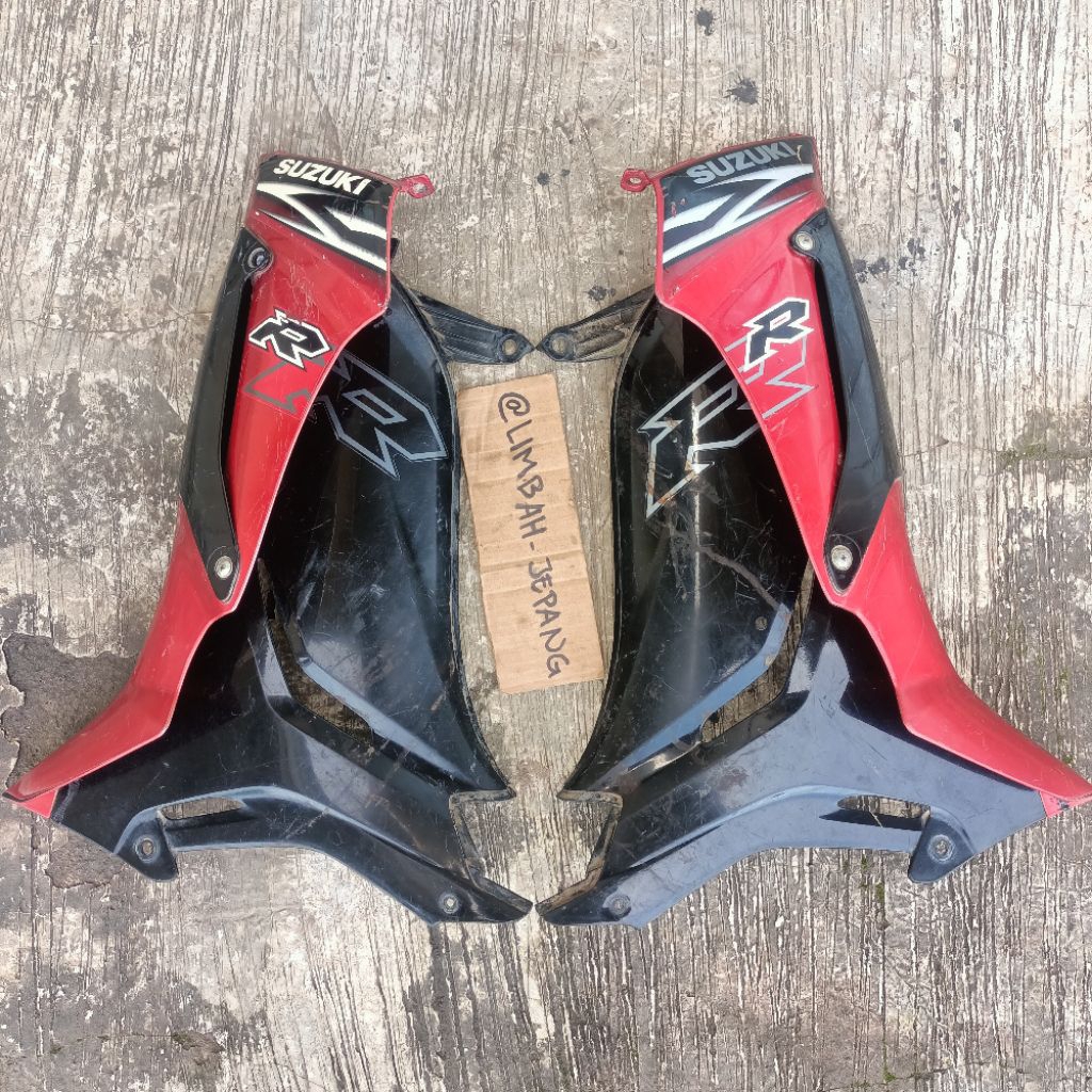 SAYAP SUZUKI SMASH TITAN LUAR DALAM ORIGINAL SAYAP SAMPING SUZUKI TITAN 115 ORIGINAL SECOND