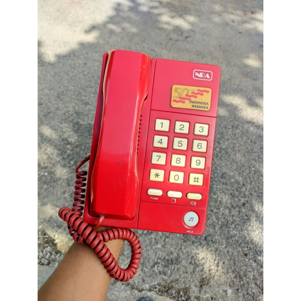 telepon rumah jadul spesial 50 tahun indonesia merdeka