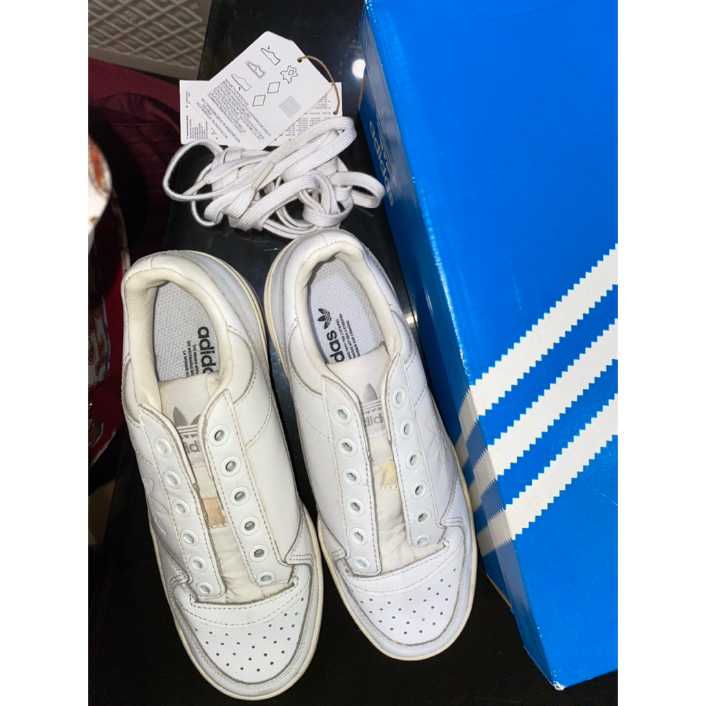 Preloved Sepatu Adidas Forum Bold Sneakers FY9042