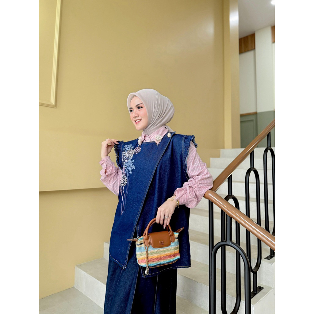 DISTY Set Vest Denim&Kemeja (bisa dipakai terpisah)