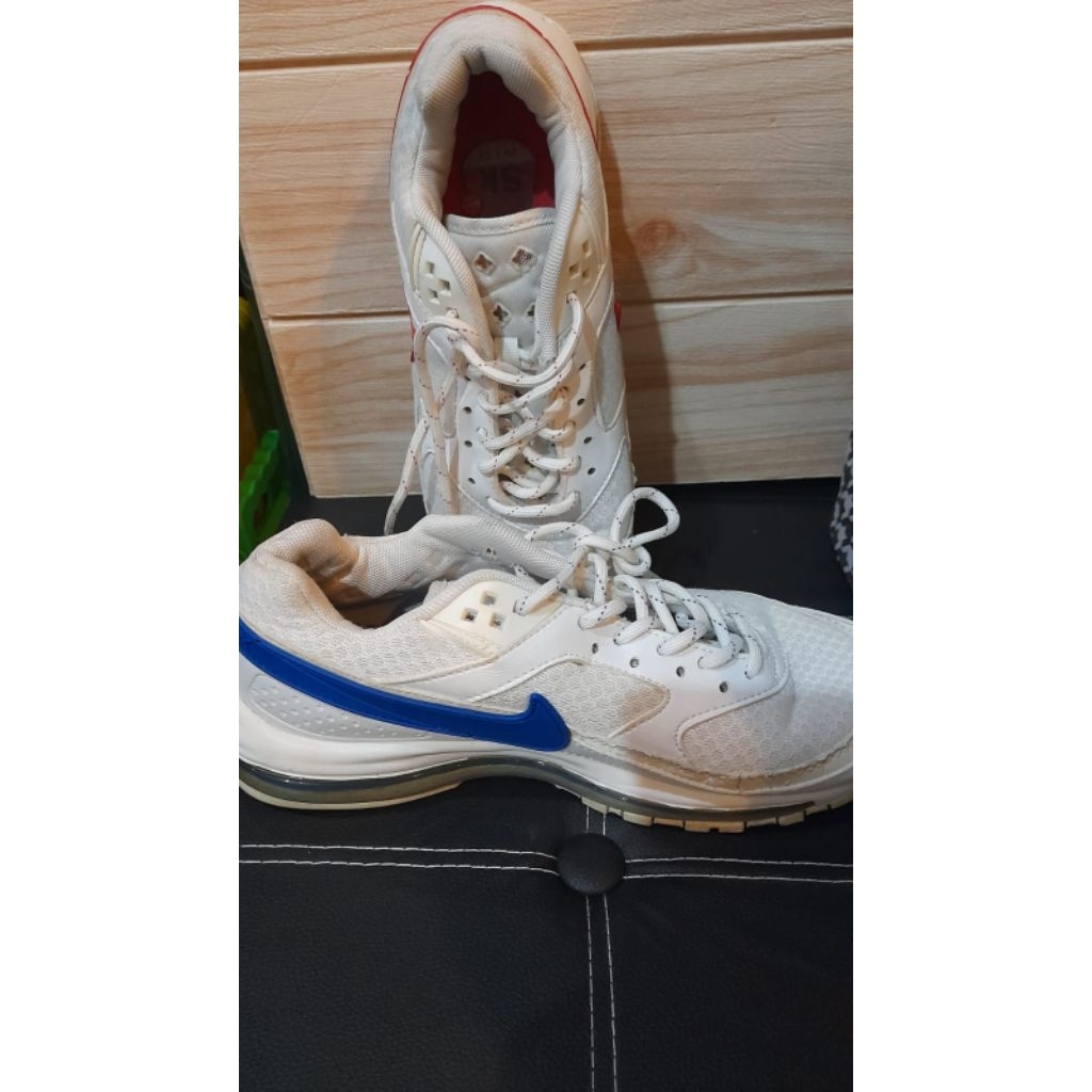sepatu nike preloved