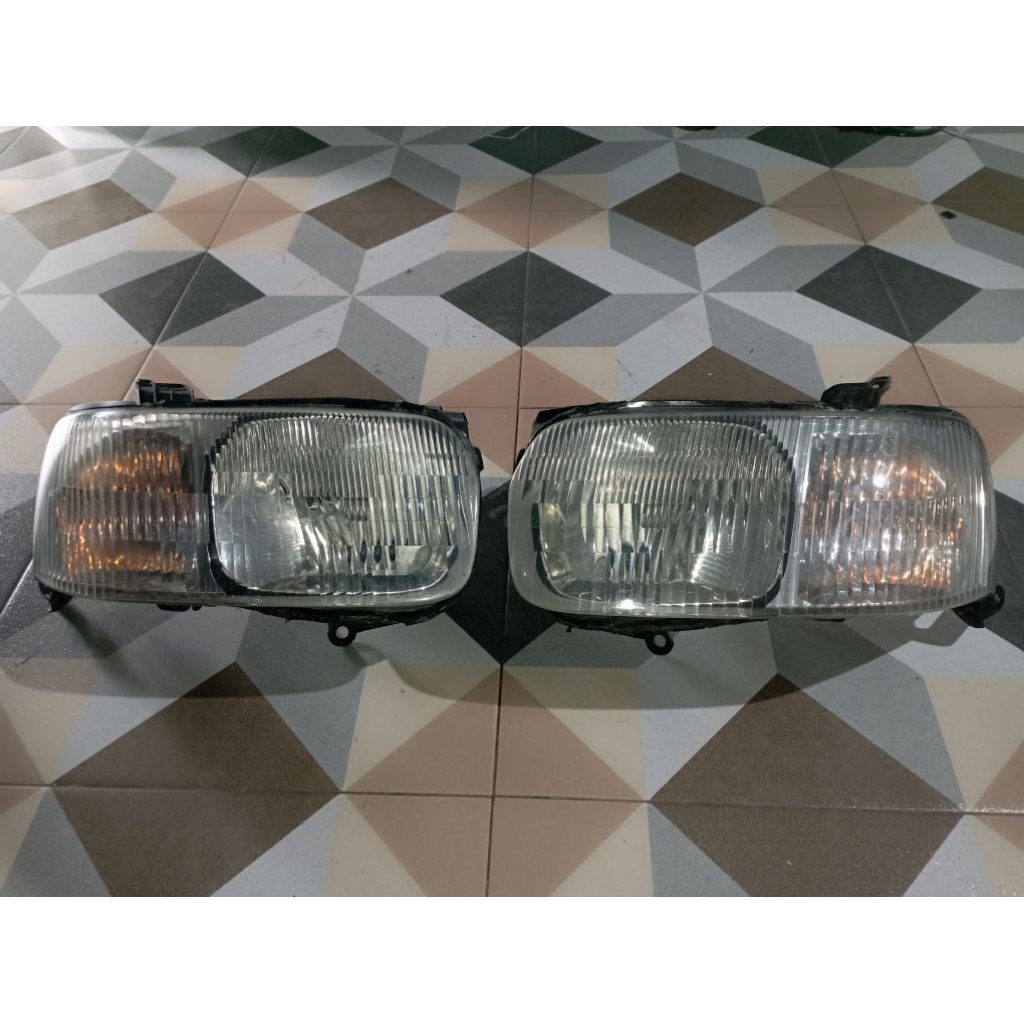 Headlamp | Lampu Depan | Ford Escape 2001 - 2004 | Satuan / Sepasang | Original Second