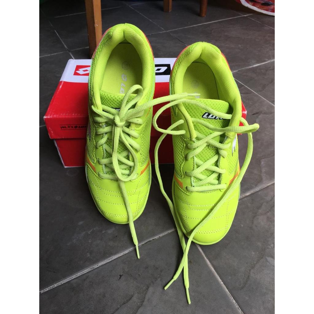 Sepatu Futsal Original Lotto Cuba