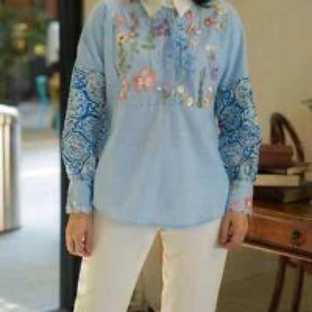 Preloved  Top Batik Sovinska Blue Size XXL