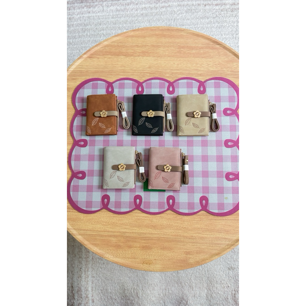 DOMPET UANG LIPAT 2 DAN RESLETING SAMPING YADAS SIMPLE CLASSIC E2080-D021