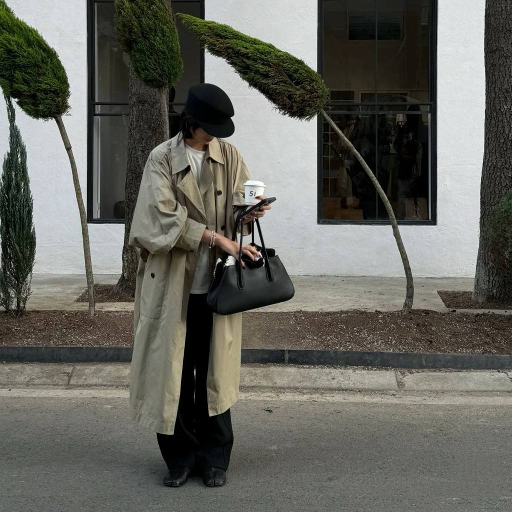 [PRE-ORDER] The Row - Alger Shoulder Bag