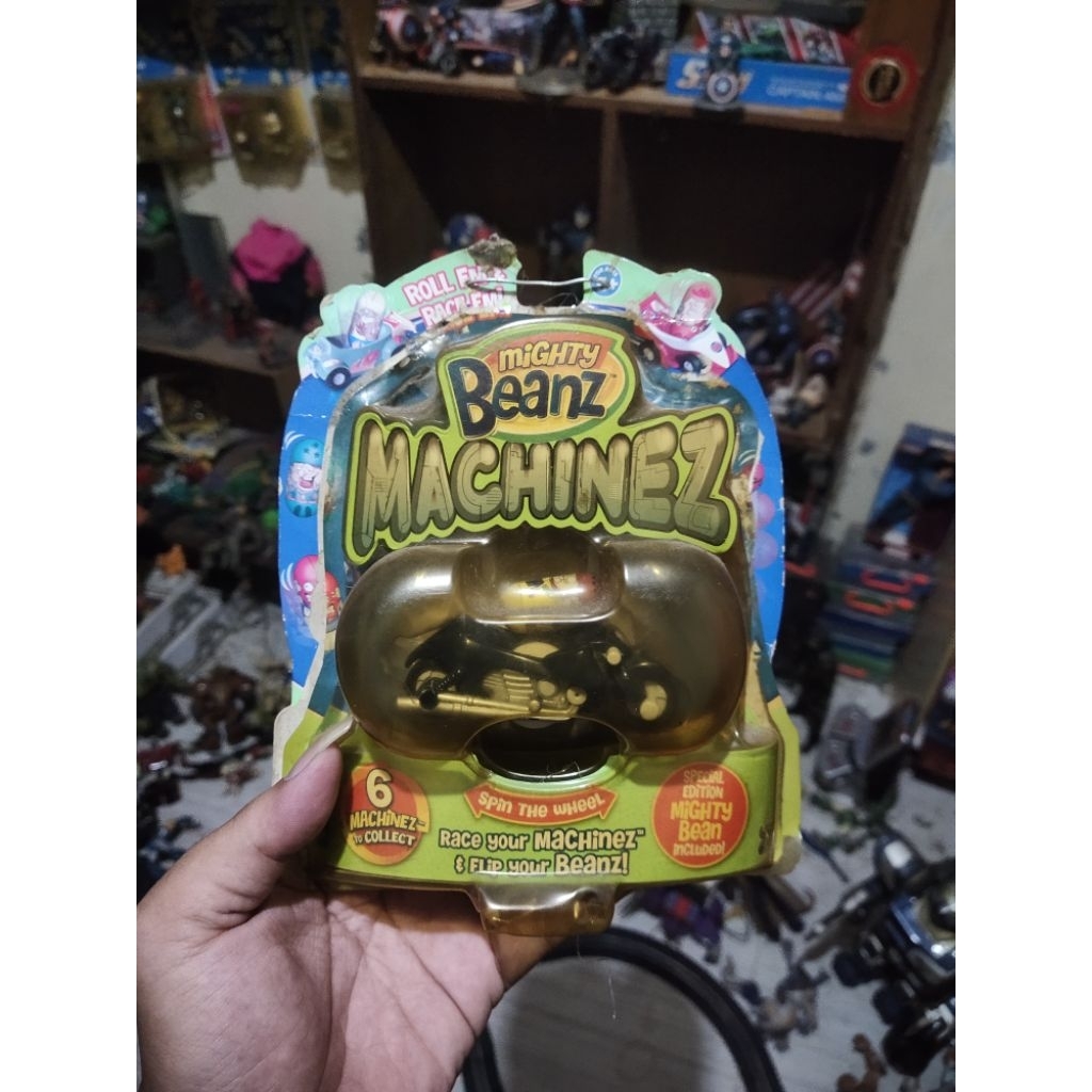 mighty beanz back in box