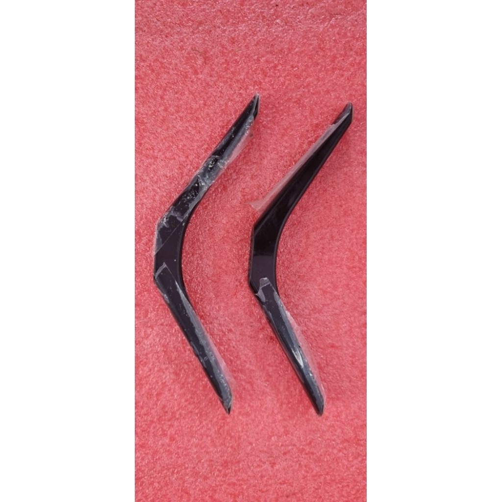 KAKI TV LED TCL 32INC / KAKI TV TCL 32 INC