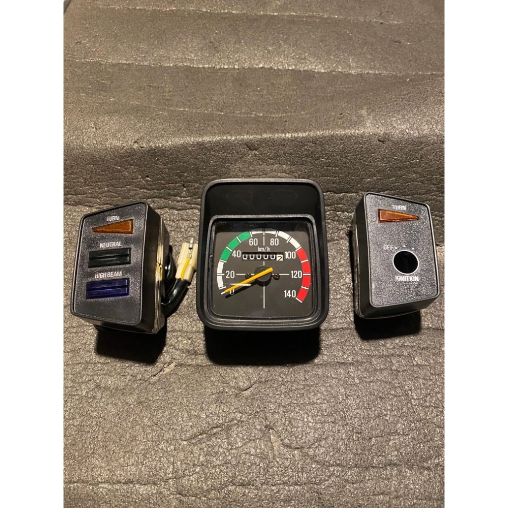 spedometer yamaha L2super Yt115 Dt100