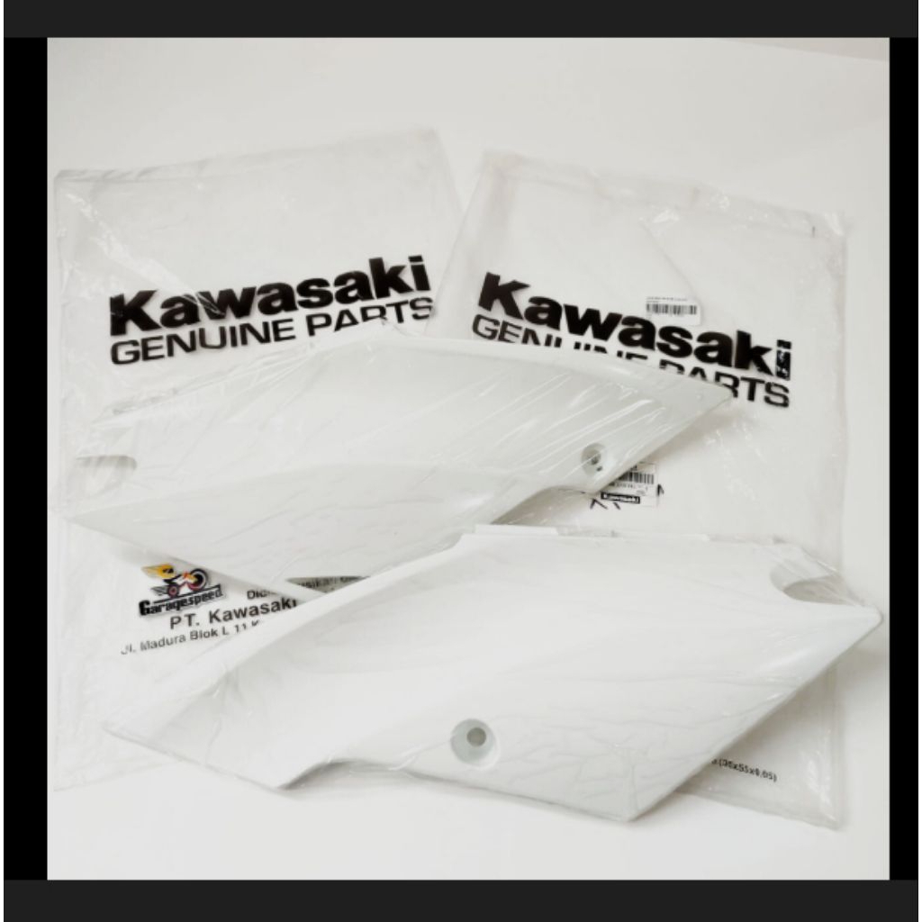 COVER BODI BODY BELAKANG SET KANAN KIRI KAWASAKI KLX BF KLX 150 BF PUTIH POLOS ORIGINAL KAWASAKI