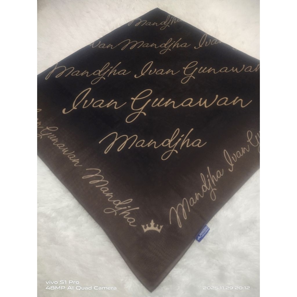 mandjha Ivan Gunawan scarf preloved