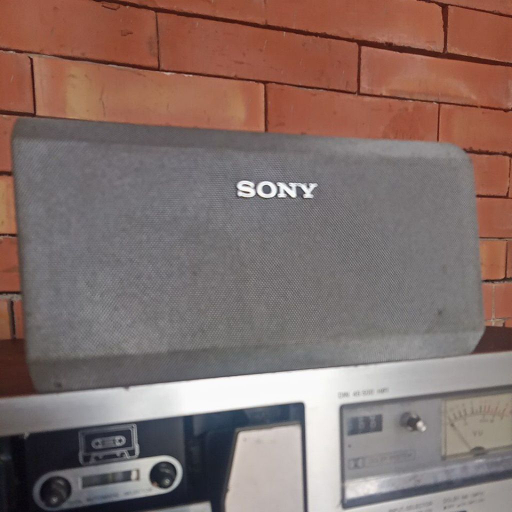 speaker sony SS-RS270