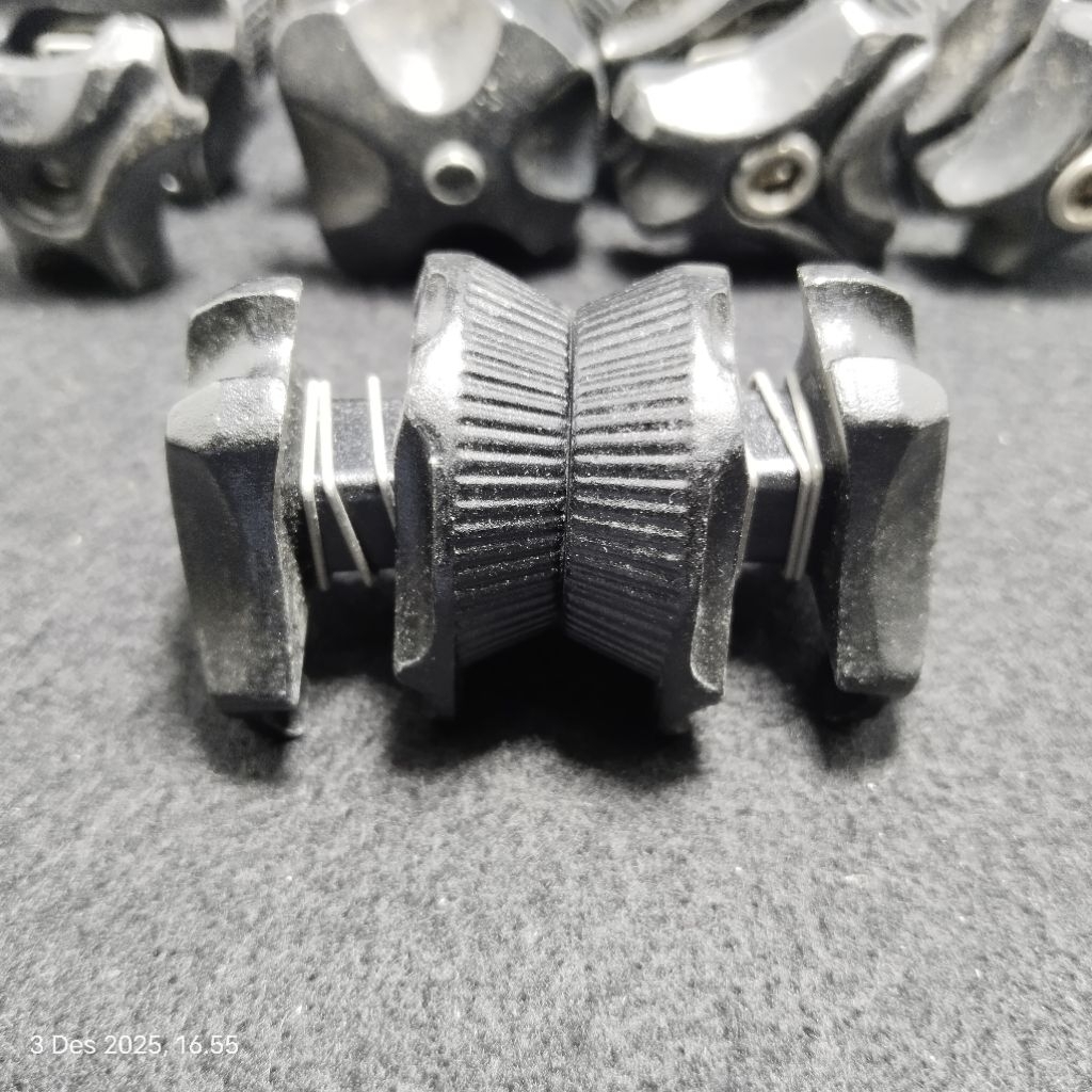 PENJEPIT SADEL / ADAPTOR SADEL CARBON