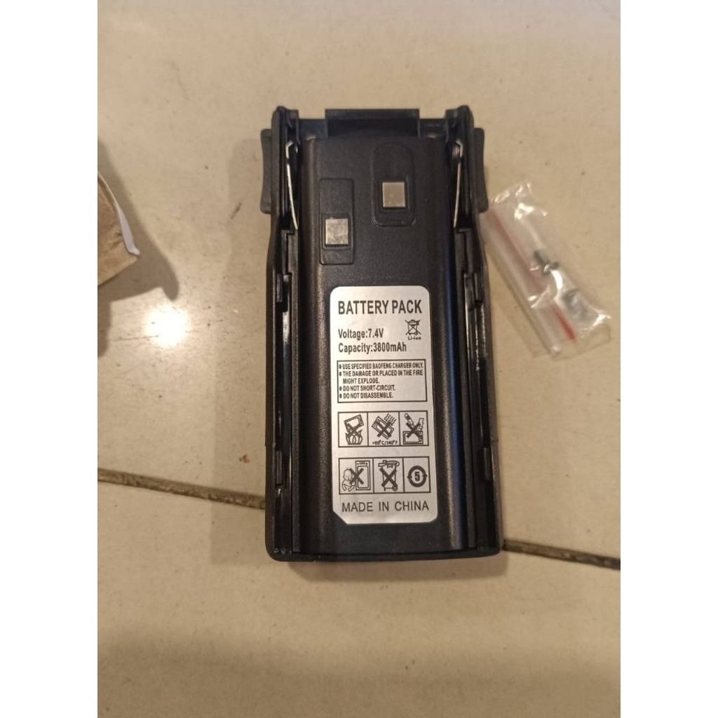 BATRE HT BERLIN UV-82 BATERAI HT BAOFENG UV82 TIPE C