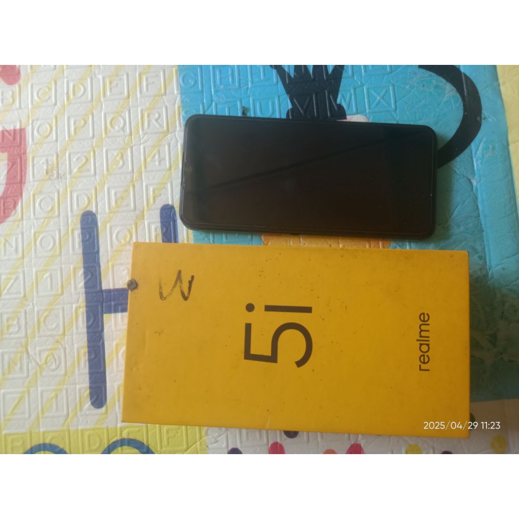 realme 5i matot