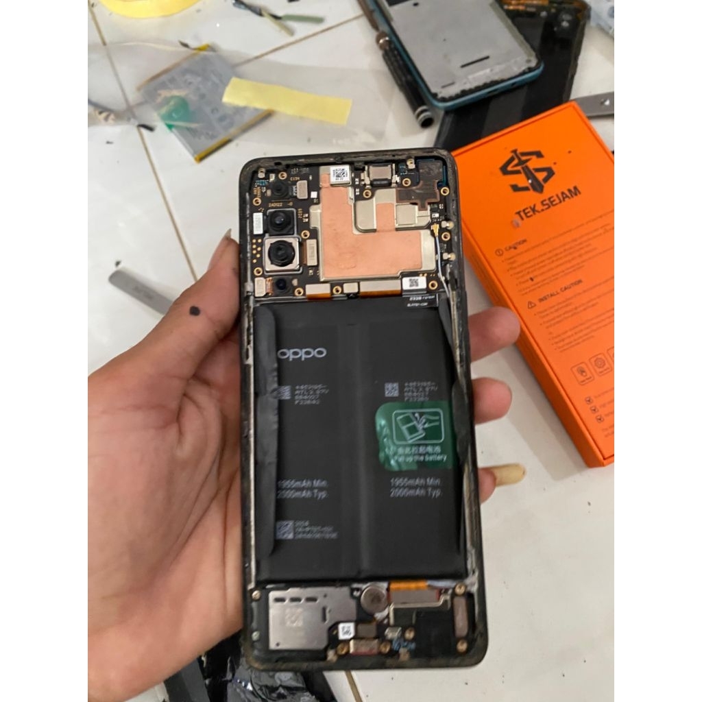 Lcd Tc Hp Oppo Reno 4 Pro Minus Tc Retak dan tidak bisa di sentuh