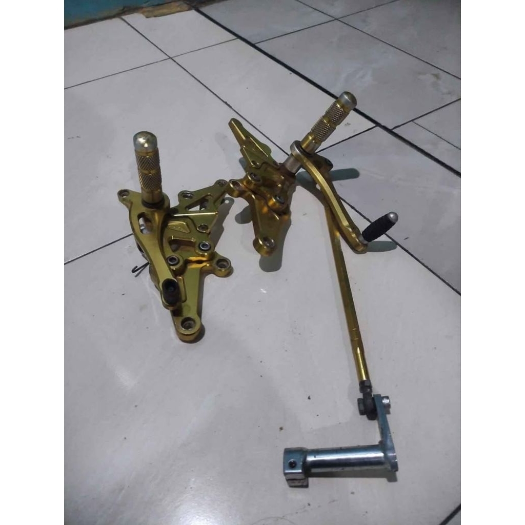 Underbone Honda CB 150 R old