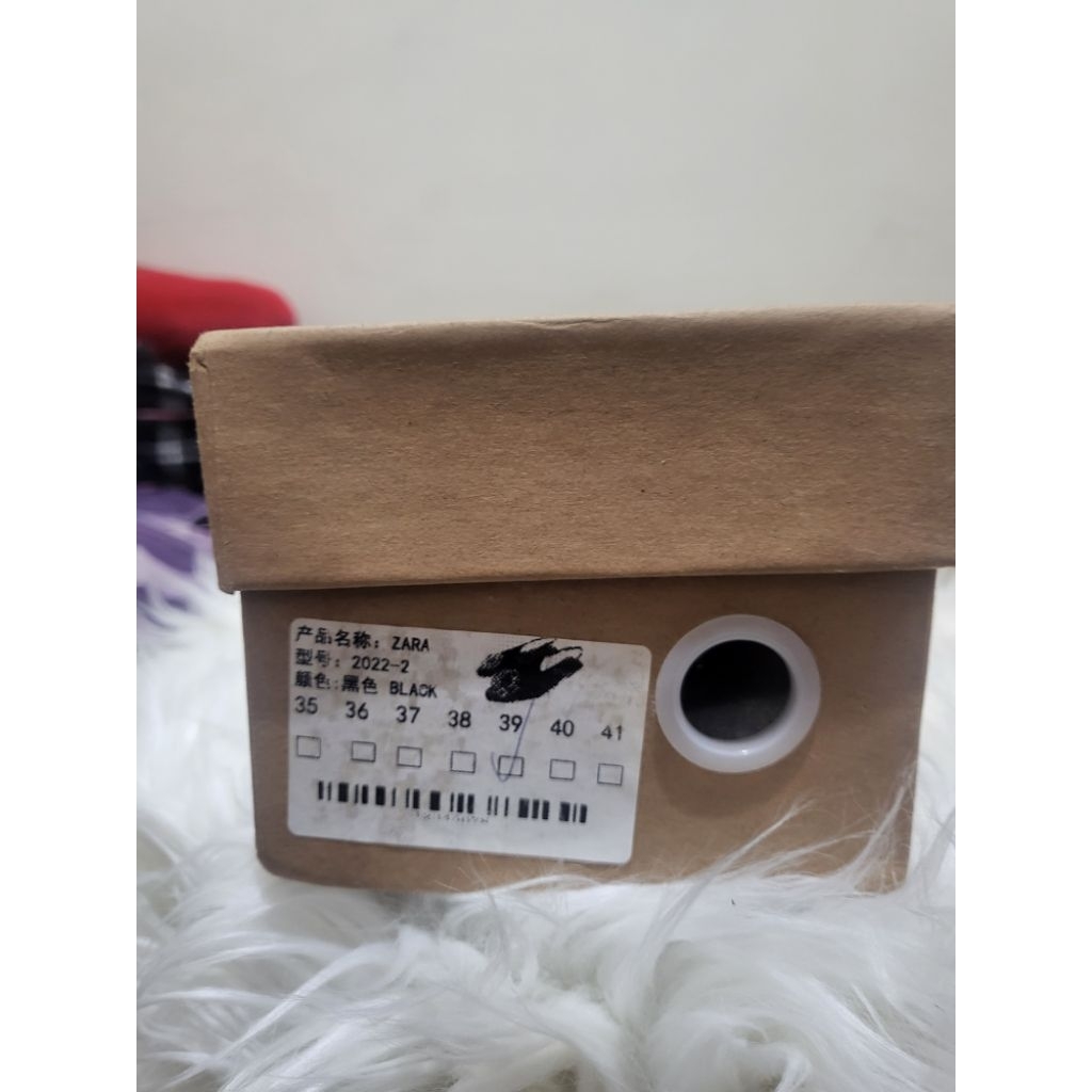 sepatu wanita / sandal teplek / sepatu zara / flat shoes / preloved