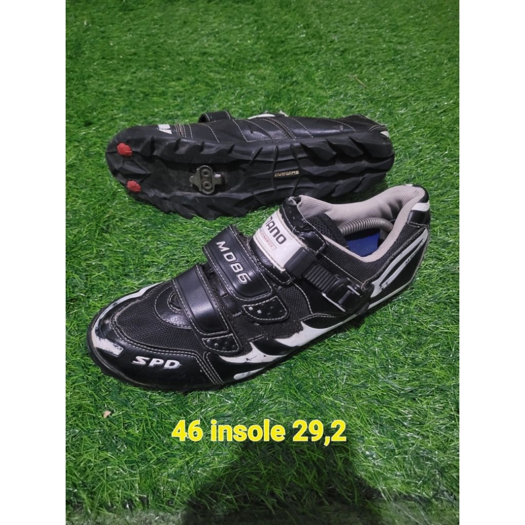sepatu sepeda mtb s46 shimano