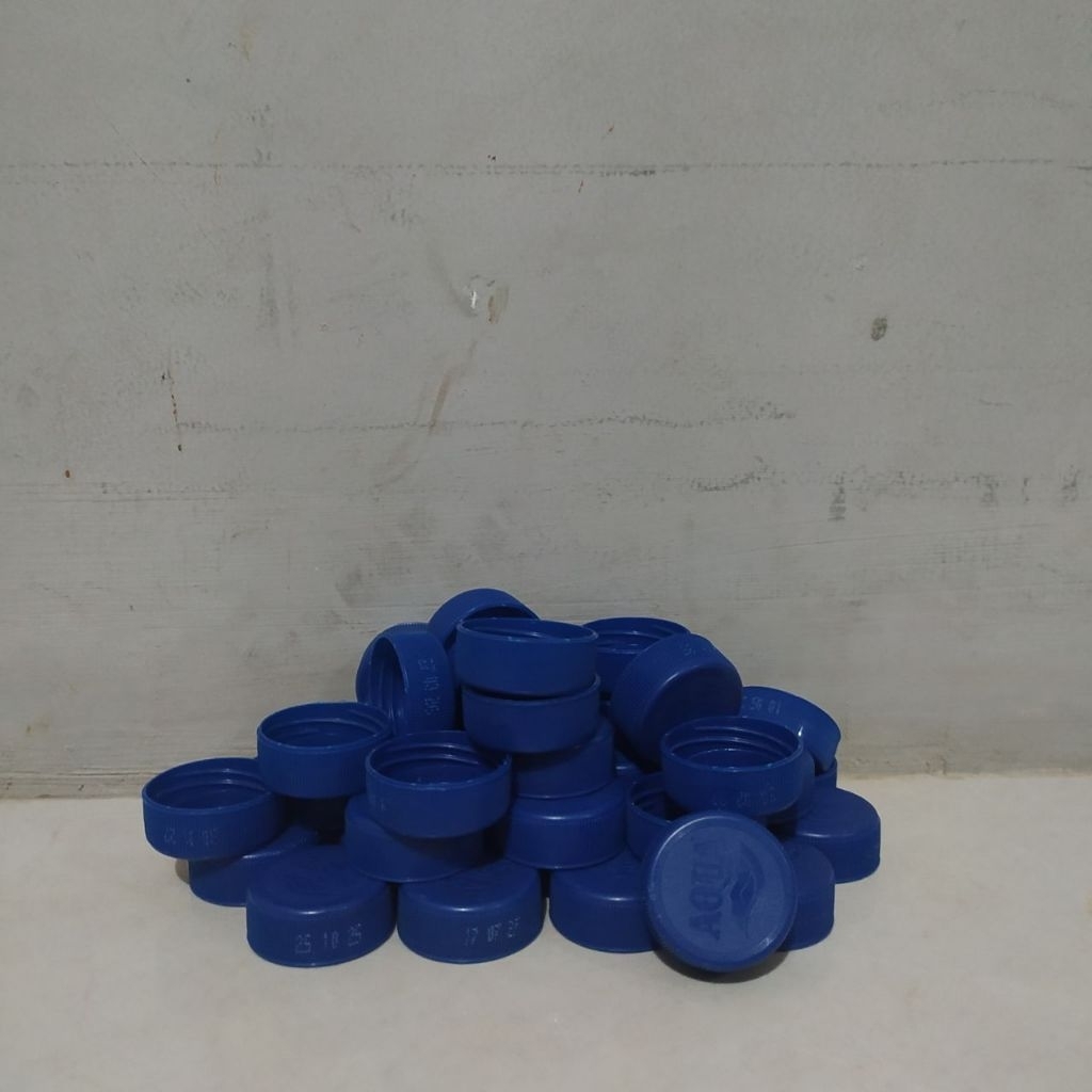 40pcs Tutup Botol Plastik Aqua Warna Biru Tua Bekas Bersih