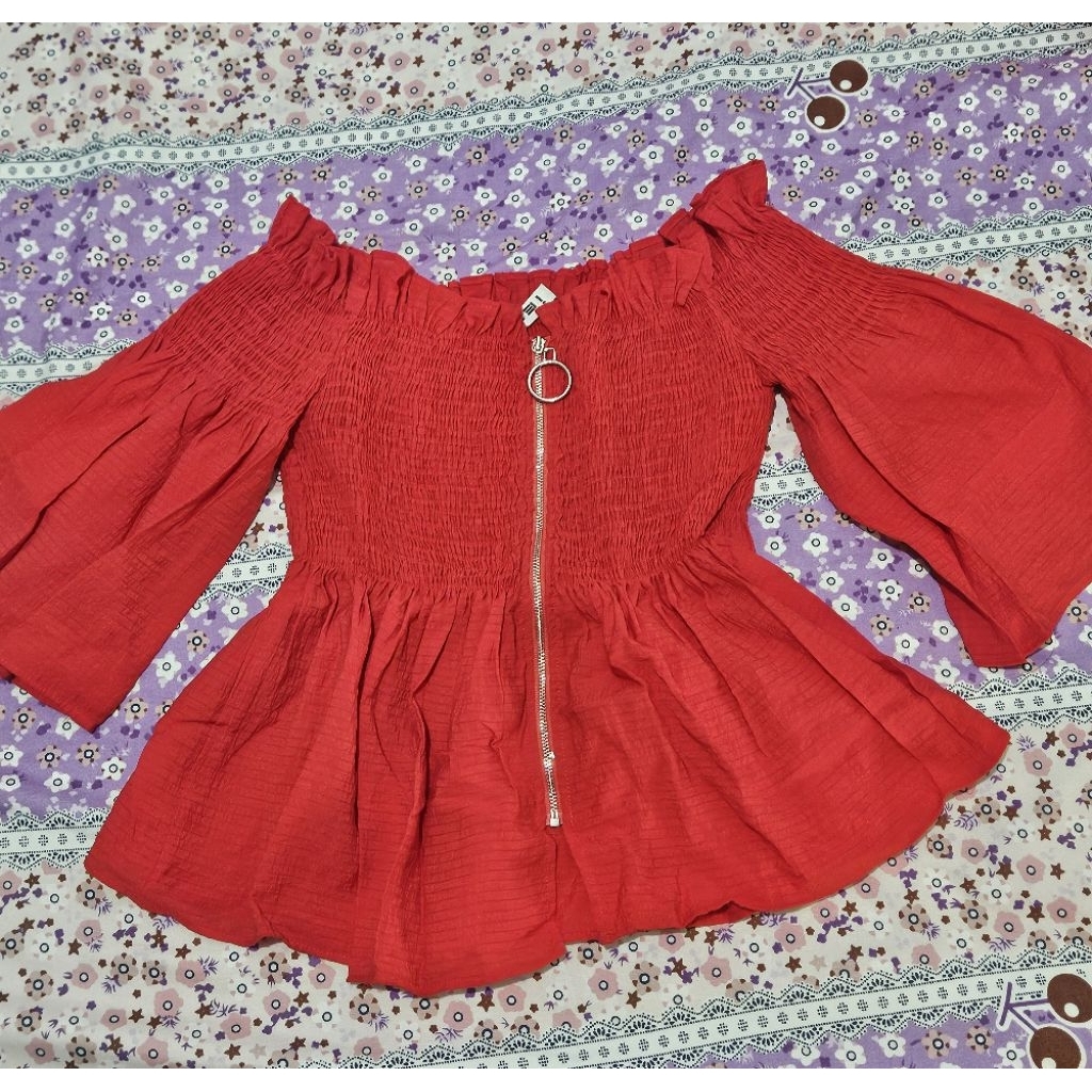 BAJU CEWEK CROP TOP MODEL RESLETING DEPAN WARNA MERAH MAROON