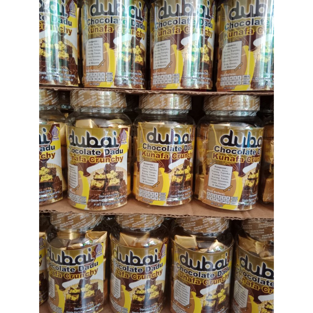 Dubai Chocolate Dadu Kunafa Crunchy/isi 17 pcs per toples/dijual 2000an/jajanan anak-anak jaman now.