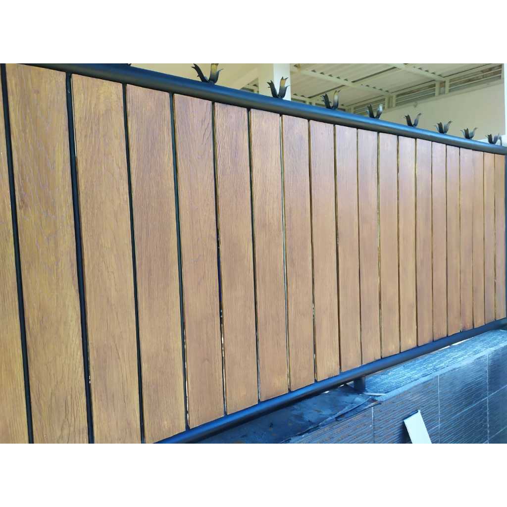Pagar Woodplank Modern