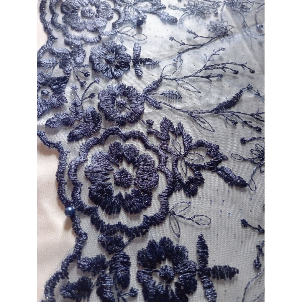 Kain perca tile brokat bunga