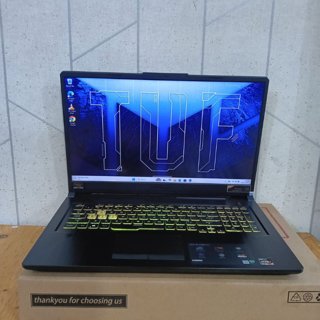 Laptop Asus Tuf Gaming A17 FA7016IU, Amd Ryzen 9 4900H, Ram 16Gb /SSD 512 GB, Dualvga Nvidia GTX 166