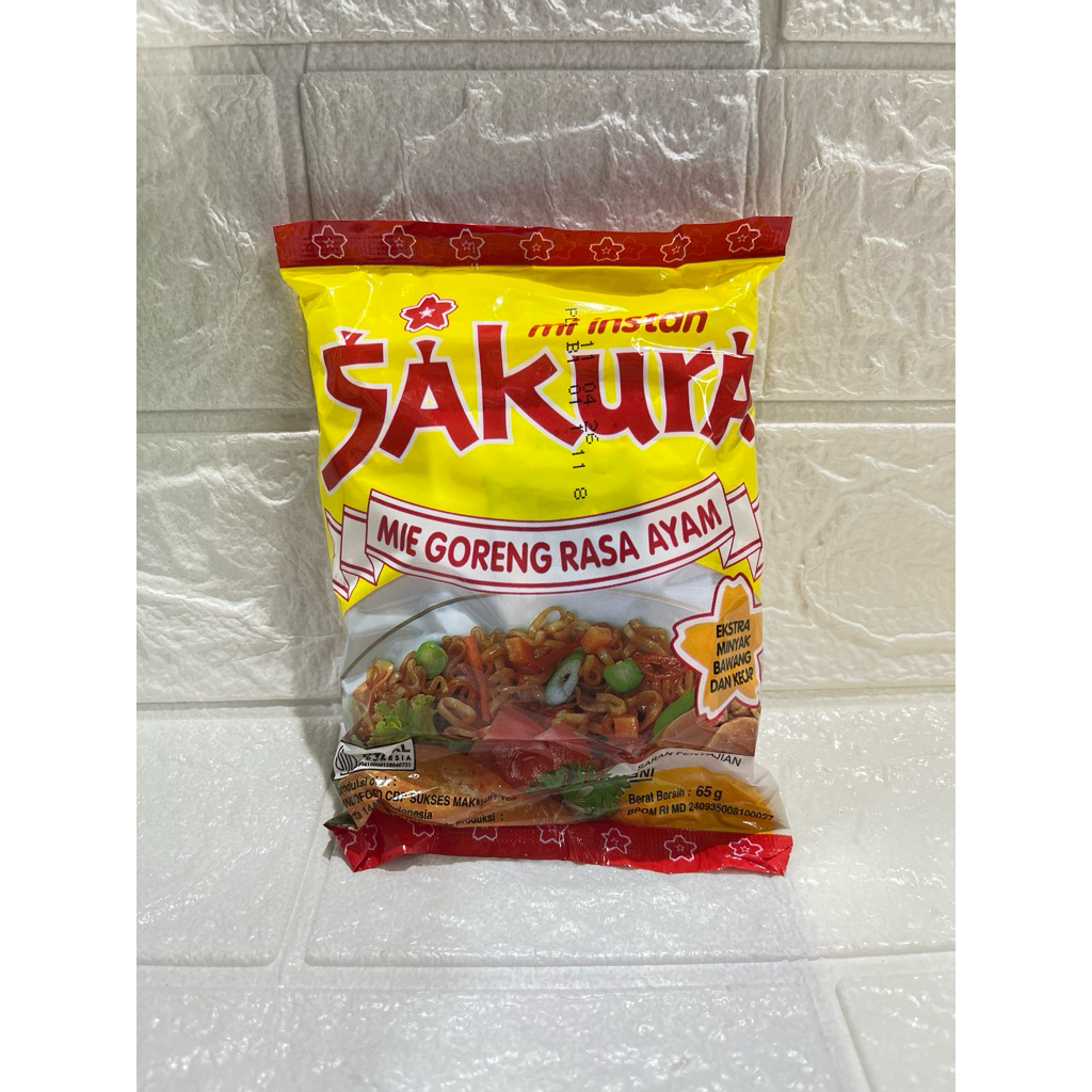 mi instan Sakura mie goreng rasa ayam
