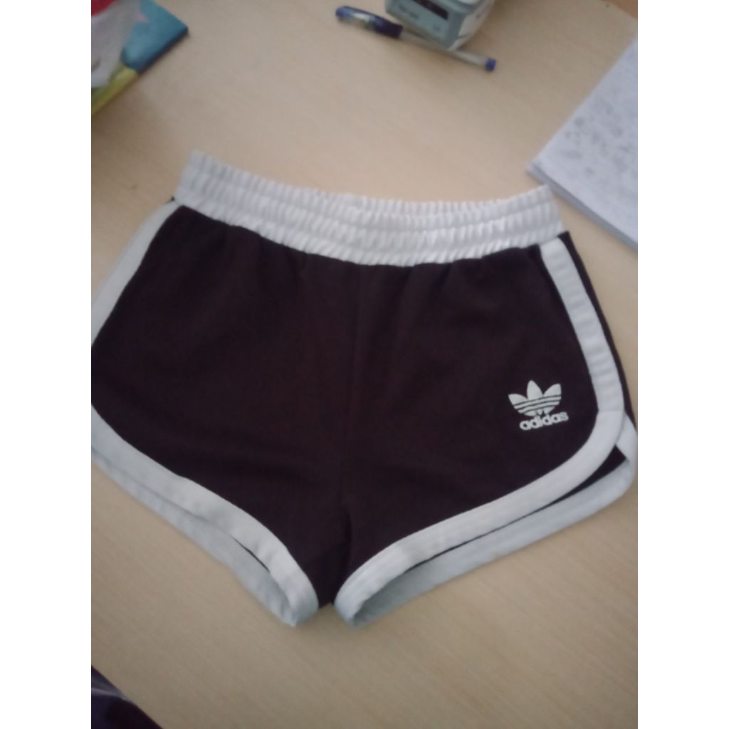 celana running perempuan preloved