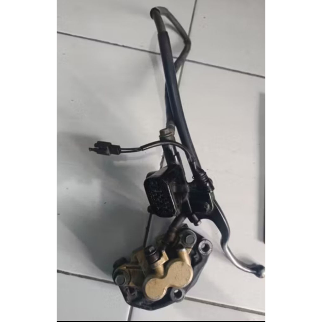 Kaliper+master rem depan, Yamaha F1Zr, Jupiter z burung, Vega R lama, second copotan