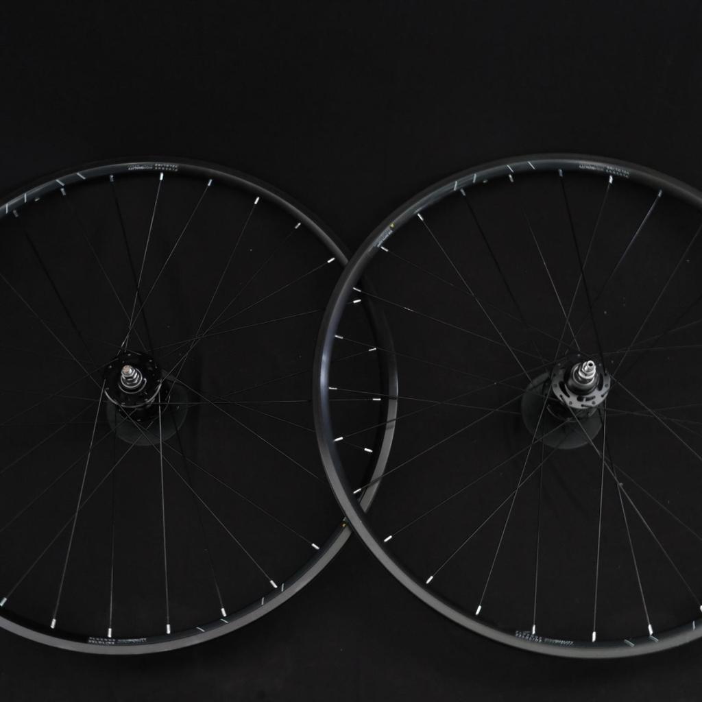 WHEELSET VELOLINE HUB NOVATEC 28/28
