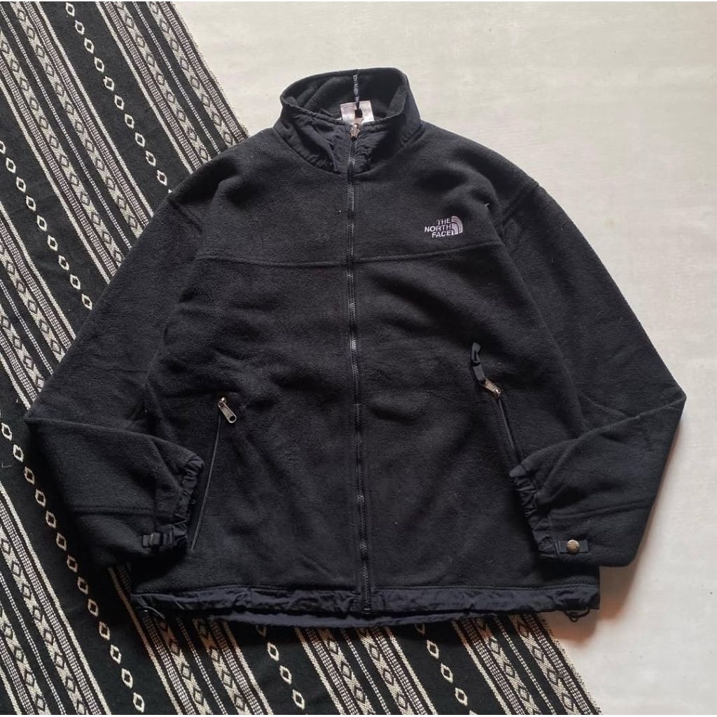Jaket Fleece The North Face