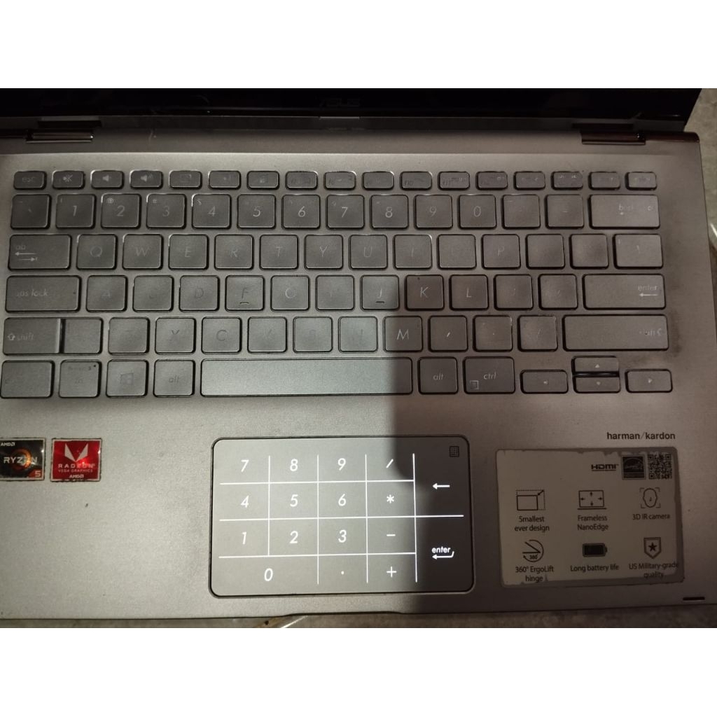 Asus Zenbook Flip 14 UX462DA