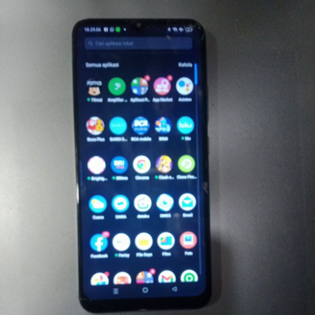 Realme Narzo 20 4/64gb Bekas masih Normal