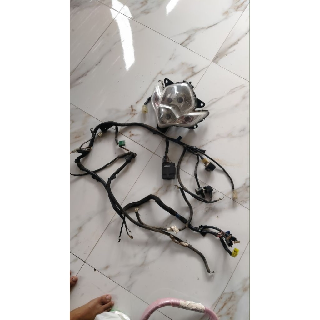 Kabel body reflektor satria fu barong 2012