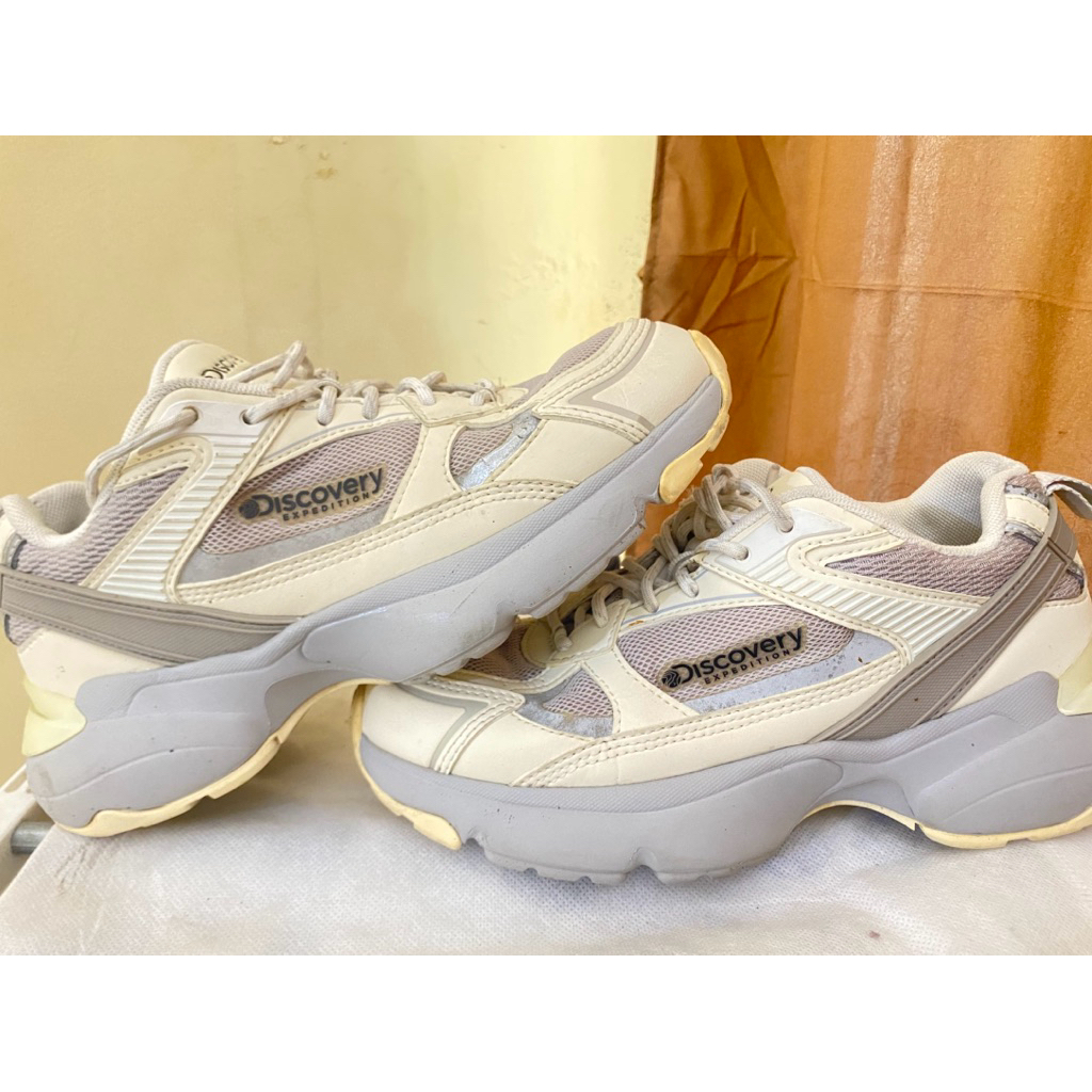 Sepatu Discovery Expedition Second