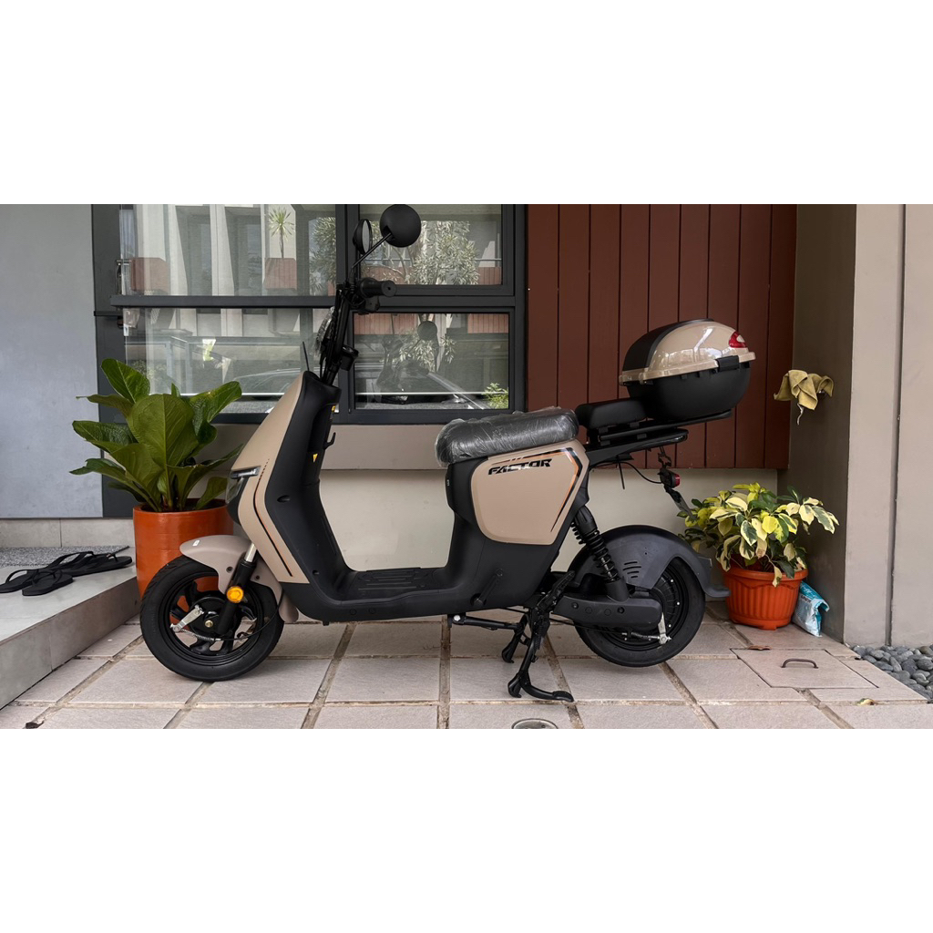 Sepeda Listrik Factor FC814
