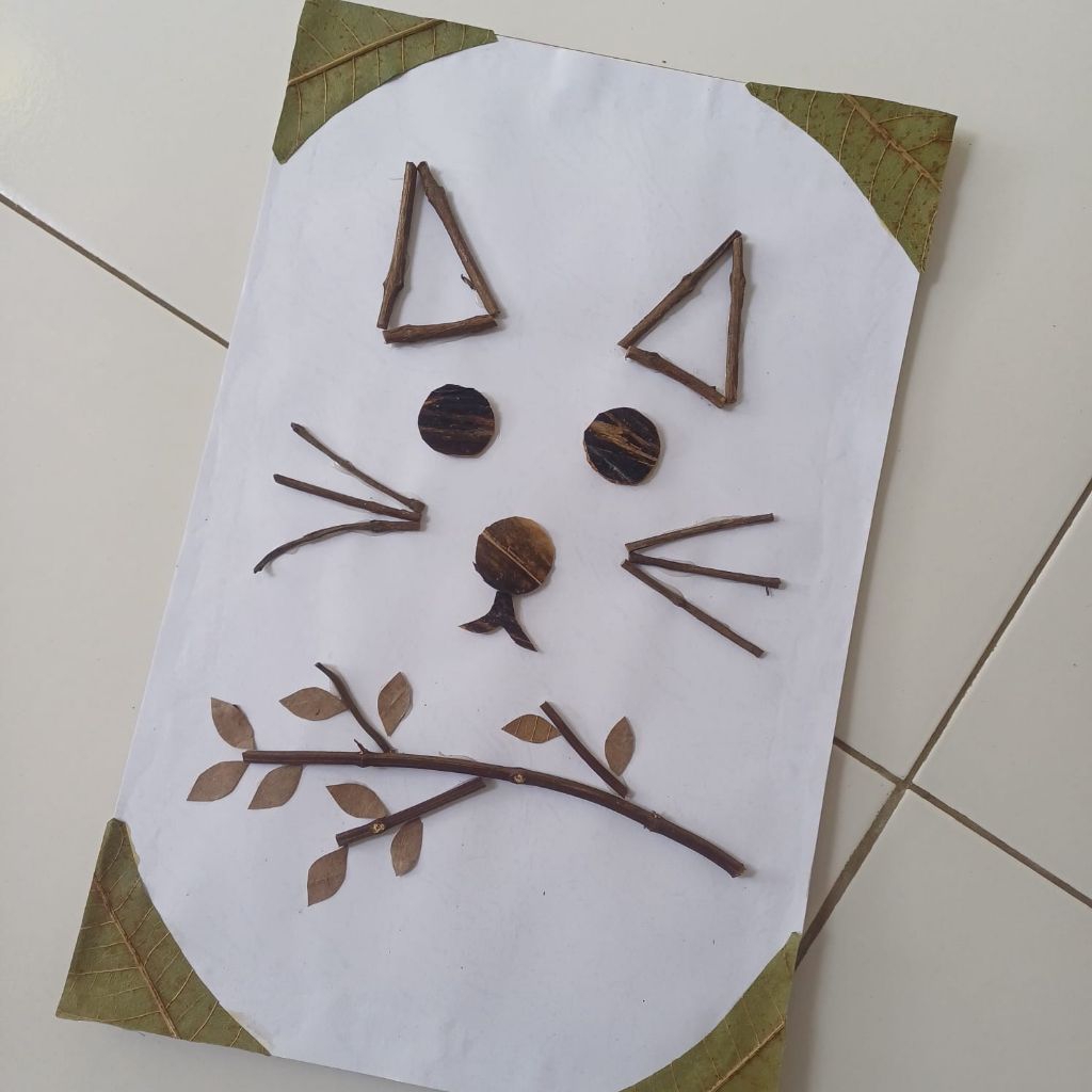 Kolase bahan alam kolase ranting pohon kolase hewan kerajinan kolase