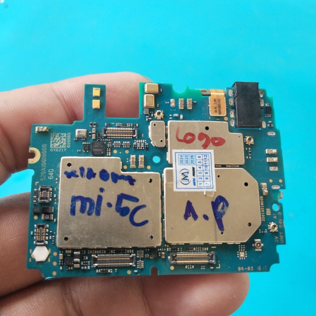 Mesin Xiaomi MI 5C Nyala Minus Mentok Logo Bahan Repair