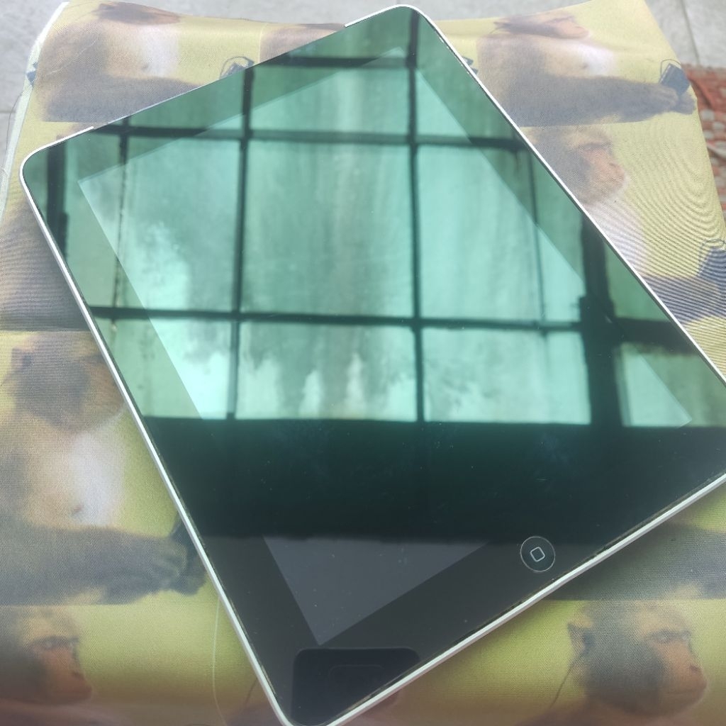 BAHAN IPAD 64gb apple tablet matot 2nd bekas preloved seken second