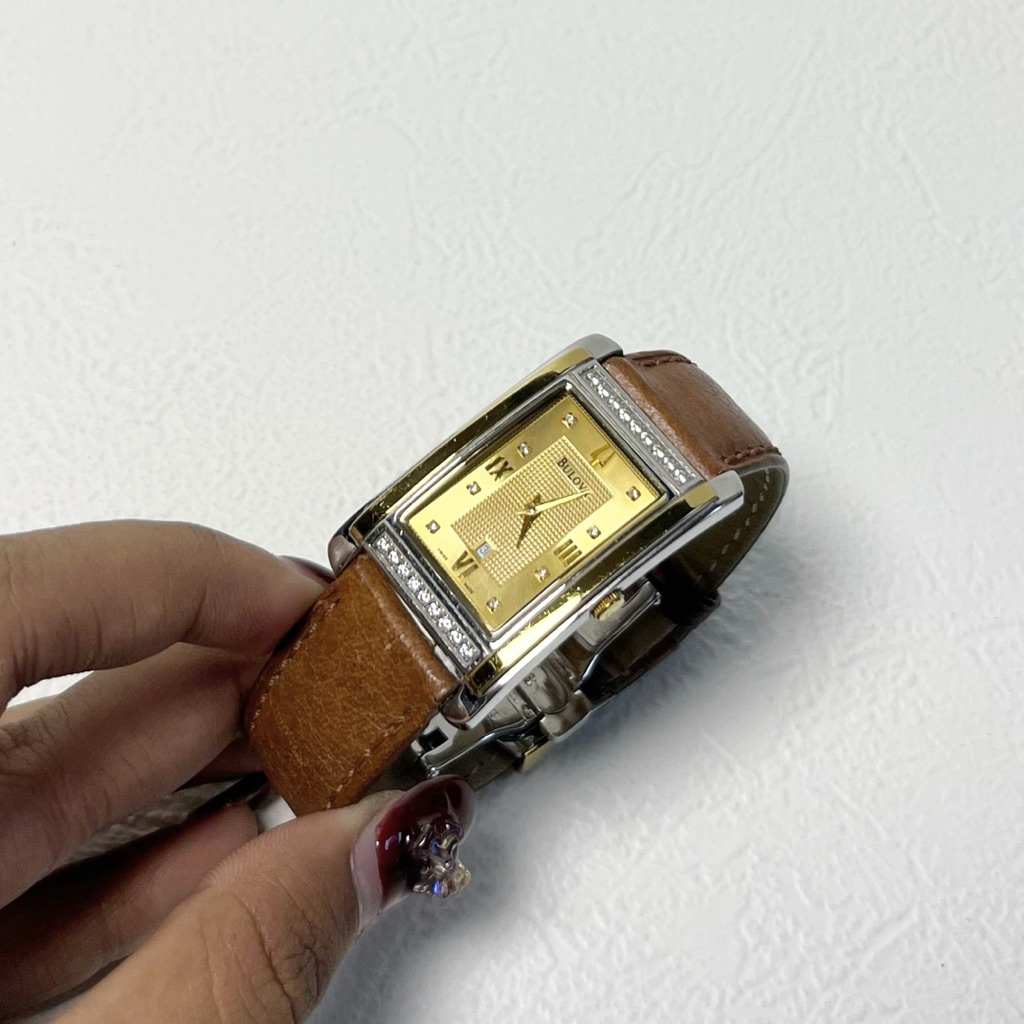 Bulova Quartz 30x24mm Watch