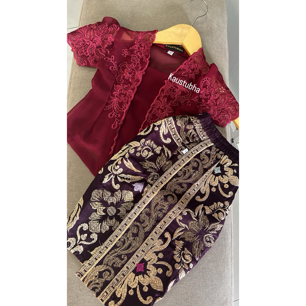 1-2 Tahun Setelan Kebaya Anak Perempuan Bordir Bali