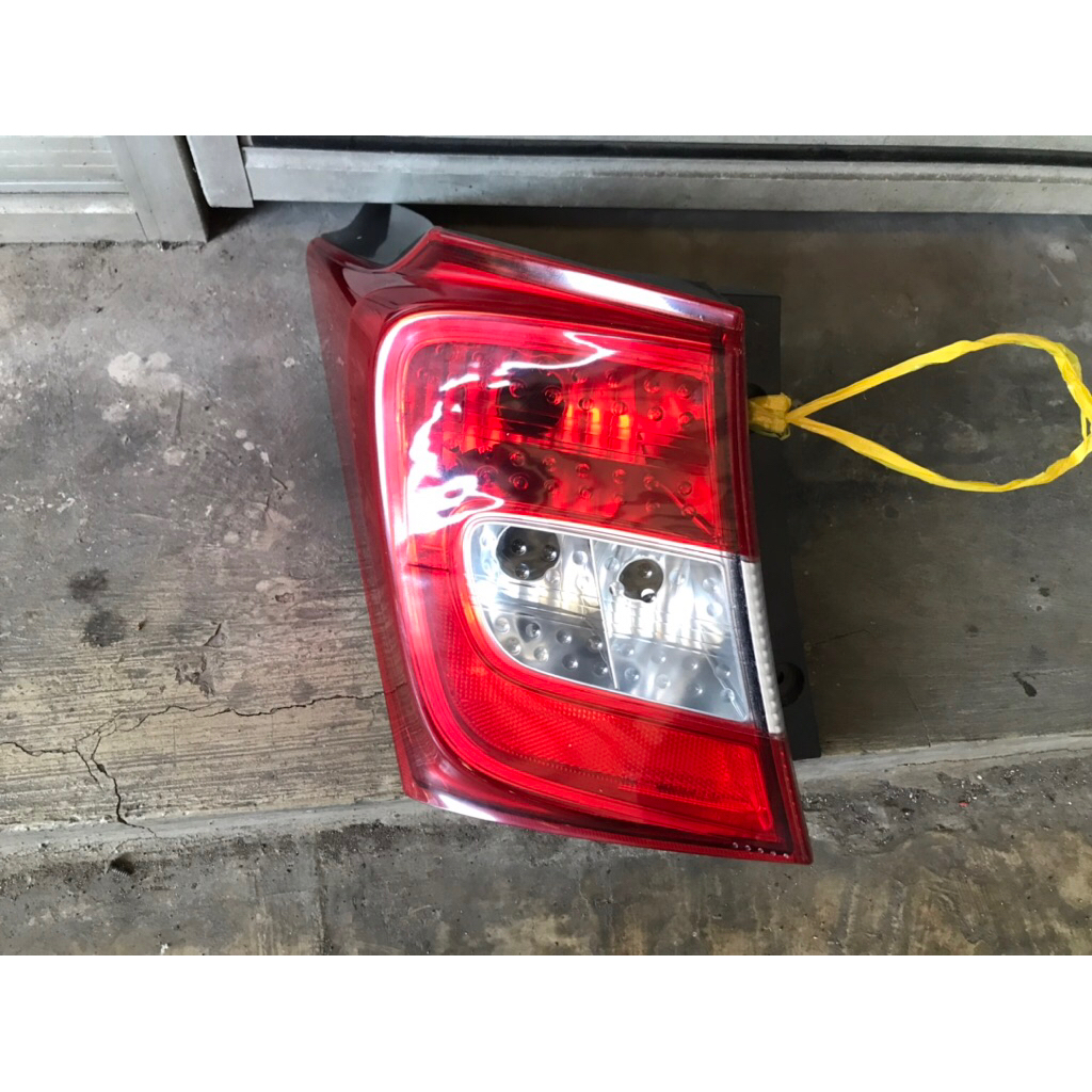 Stoplamp lampu belakang honda freed 2013 2014 2015